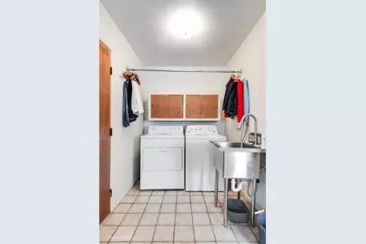 1980 Chippendale Road, Hoffman Estates, IL 60169 - Photo 12