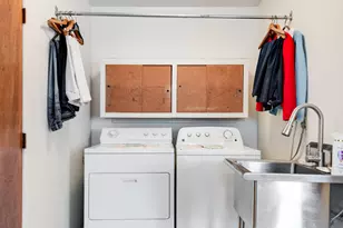 1980 Chippendale Rd, Hoffman Estates, IL 60169 - Photo 12