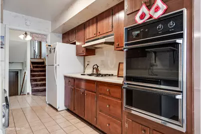 1980 Chippendale Road, Hoffman Estates, IL 60169 - Photo 10