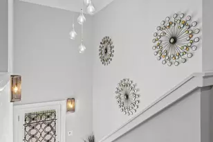 5748 N Hermitage Ave, Chicago, IL 60660 - Photo 16