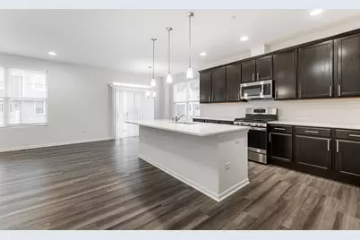 1985 Kingsley Circle, Northbrook, IL 60062 - Photo 6