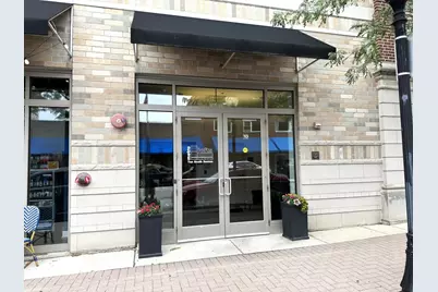 10 S Dunton Avenue #204, Arlington Heights, IL 60005 - Photo 2