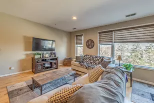 935 Burlington Ave, Downers Grove, IL 60515 - Photo 12