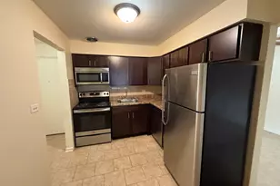 110 N Kenilworth Ave, Oak Park, IL 60301 - Photo 6