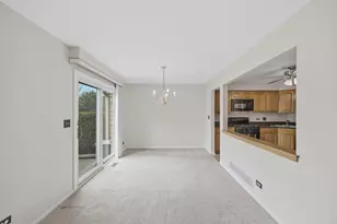 7815 Bristol Park Dr, Tinley Park, IL 60477 - Photo 6