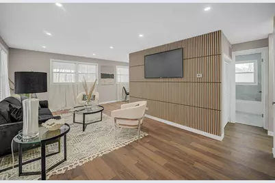 18331 John Avenue, Country Club Hills, IL 60478 - Photo 2