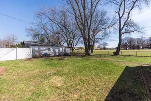 742 Cedardale Pl, Aurora, IL 60506 - Photo 26