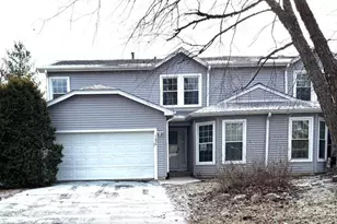 1636 Estate Cir, Naperville, IL 60565 - Photo 2
