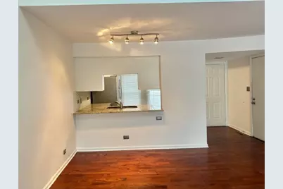 1636 Estate Circle #1636, Naperville, IL 60565 - Photo 6