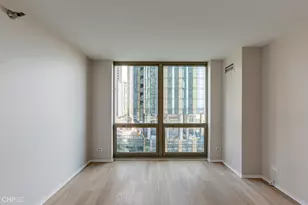 195 N Harbor Dr, Chicago, IL 60601 - Photo 32