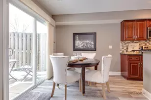 1008 N Knollwood Dr, Palatine, IL 60067 - Photo 10