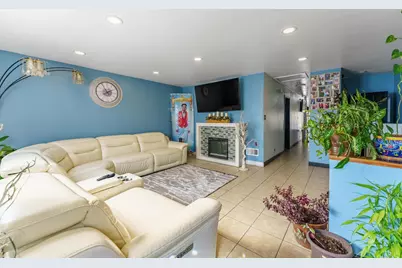 1504 W 71st Street, Chicago, IL 60636 - Photo 6