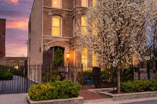 1420 W Fulton St, Chicago, IL 60607 - Photo 2