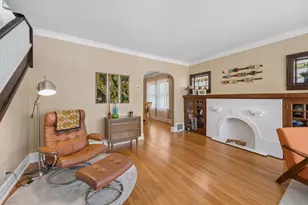 1168 S Scoville Ave, Oak Park, IL 60304 - Photo 2