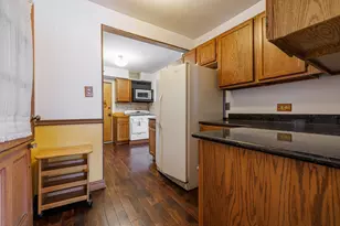 206 N Bonnie Brae Ave, Elmhurst, IL 60126 - Photo 10