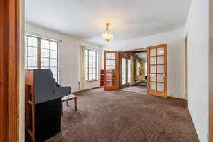 206 N Bonnie Brae Ave, Elmhurst, IL 60126 - Photo 4