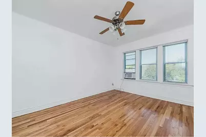 1329 W Addison Street #3A, Chicago, IL 60613 - Photo 6