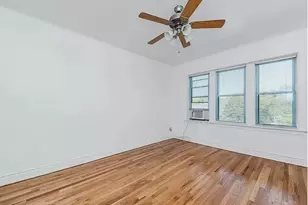 1329 W Addison St, Chicago, IL 60613 - Photo 6