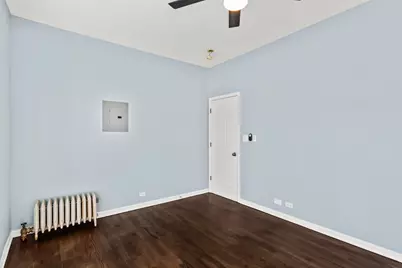 845 W Belle Plaine Avenue #2E, Chicago, IL 60613 - Photo 10