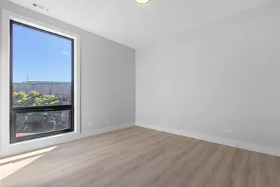 3953 W Dakin Street #405, Chicago, IL 60618 - Photo 12