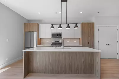 3953 W Dakin Street #405, Chicago, IL 60618 - Photo 4