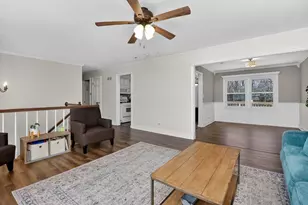 4N170 Wiant Rd, West Chicago, IL 60185 - Photo 4