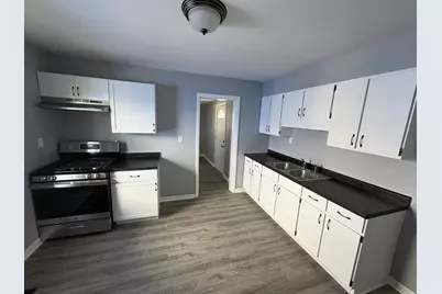 172 N Jackson Avenue, Bradley, IL 60915 - Photo 8