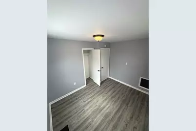 172 N Jackson Avenue, Bradley, IL 60915 - Photo 12