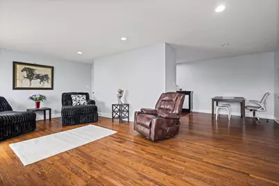 9460 Dee Road #2H, Des Plaines, IL 60016 - Photo 6