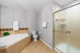 700 Juniper Ln, Lake in the Hills, IL 60156 - Photo 18