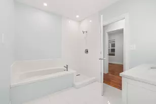 8411 S Dante Ave, Chicago, IL 60619 - Photo 18