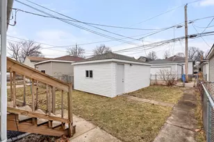 8411 S Dante Ave, Chicago, IL 60619 - Photo 28