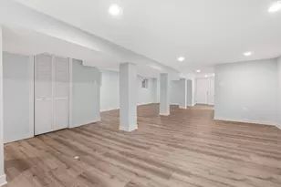 8411 S Dante Ave, Chicago, IL 60619 - Photo 20