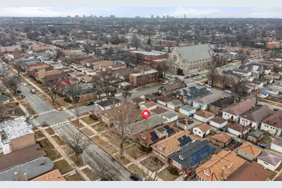 8411 S Dante Avenue, Chicago, IL 60619 - Photo 6