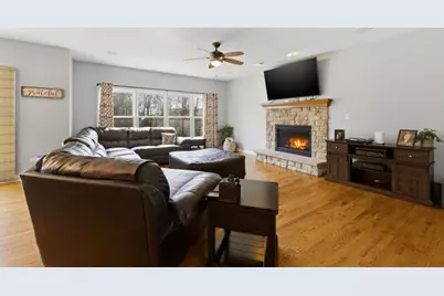 3S241 Williams Road, Warrenville, IL 60555 - Photo 10