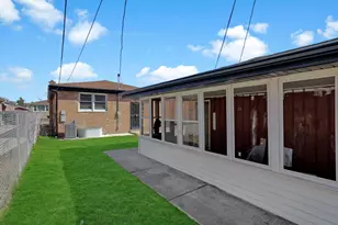 12750 S Aberdeen St, Calumet Park, IL 60827 - Photo 24