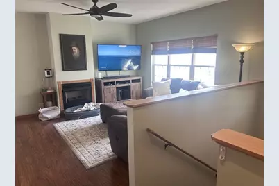 2204 Concord Drive #2204, Sycamore, IL 60178 - Photo 4