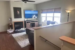 2204 Concord Dr, Sycamore, IL 60178 - Photo 4