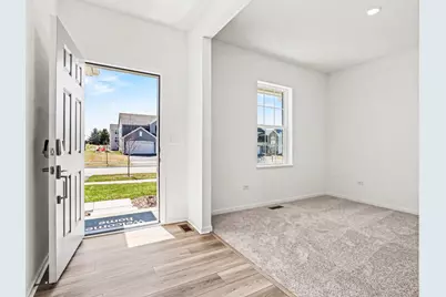 413 Hathaway Lane, Oswego, IL 60543 - Photo 2