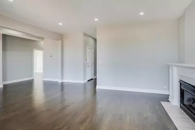 313 E 60th Street #4, Chicago, IL 60637 - Photo 8