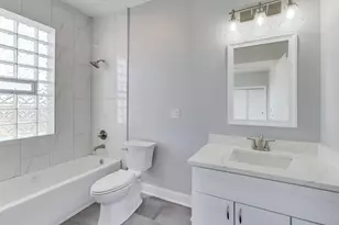 313 E 60th St, Chicago, IL 60637 - Photo 34