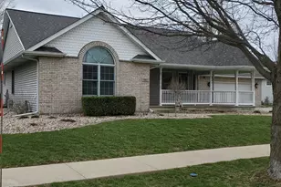 847 Tremont St, Bourbonnais, IL 60914 - Photo 2