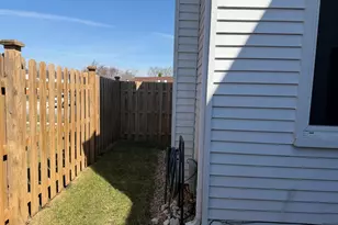 7594 Sarson Way, Hanover Park, IL 60133 - Photo 22