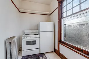 105 S Eastern Ave, Joliet, IL 60433 - Photo 20