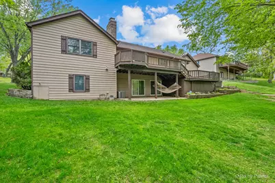655 Oakview Drive, Algonquin, IL 60102 - Photo 2