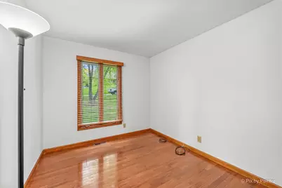 655 Oakview Drive, Algonquin, IL 60102 - Photo 32