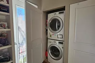 2835 N Wolcott Ave, Chicago, IL 60657 - Photo 18