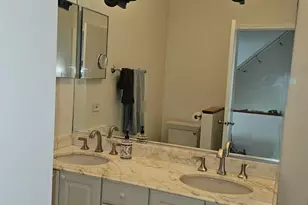 2835 N Wolcott Ave, Chicago, IL 60657 - Photo 8