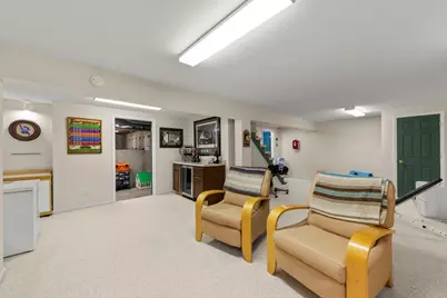 1337 Regent Drive, Mundelein, IL 60060 - Photo 8