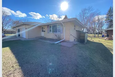 2221 Denver Drive, Rockford, IL 61108 - Photo 2